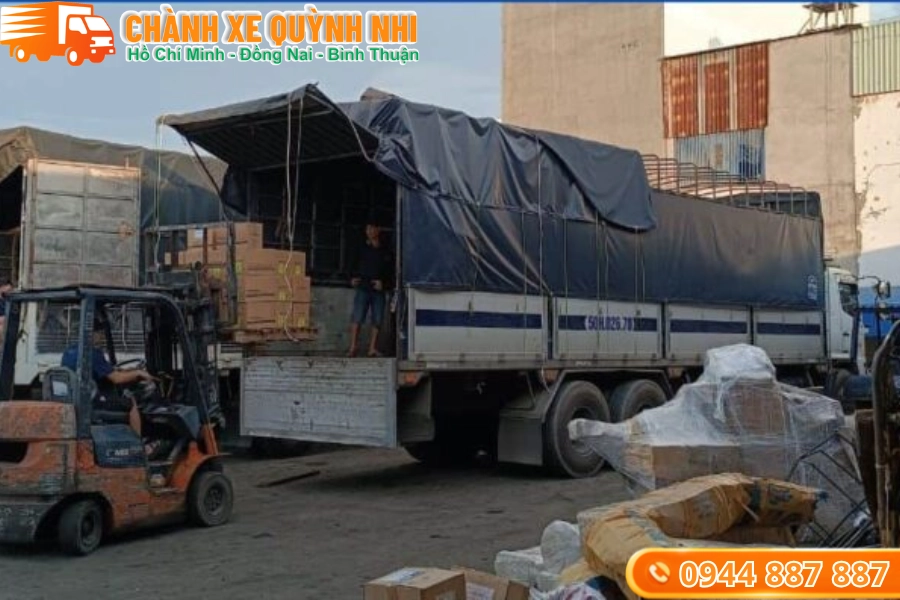 Chành xe Cần Thơ đi Sài Gòn cung cấp giải pháp vận chuyển hàng hóa thuận tiện